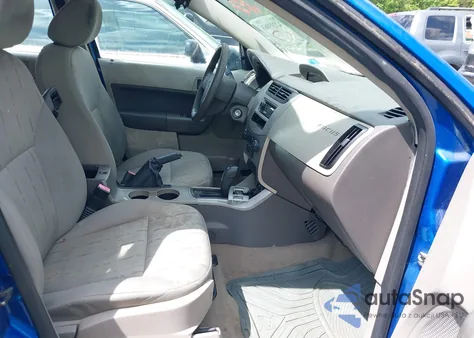 2010 Ford Focus Se z USA, uszkodzony, nr VIN 1FAHP3FNXAW189554